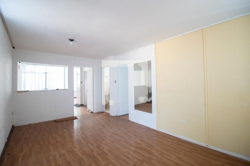 Foto 4 de 10: Apartamento em leilão em Porto Alegre - RS, bairro Centro — LOTE 001 APARTAMENTO DE 02 DORMITÓRIOS (DESOCUPADO) NO BAIRRO CENTRO - EXTRAJUDICIAL