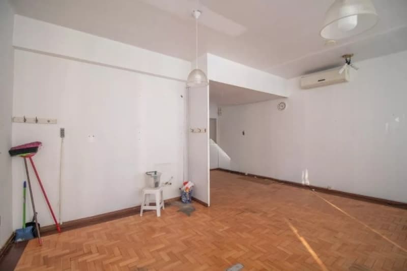 Foto 9 de 10: Apartamento em leilão em Porto Alegre - RS, bairro Centro — LOTE 001 APARTAMENTO DE 02 DORMITÓRIOS (DESOCUPADO) NO BAIRRO CENTRO - EXTRAJUDICIAL