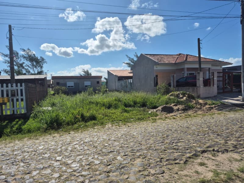 Foto 4 de 7: Terreno em leilão em Capão Da Canoa - RS, bairro Praia Atlântida Sul — LOTE 001 TERRENO URBANO EM ATLÂNTIDA SUL - LITORAL