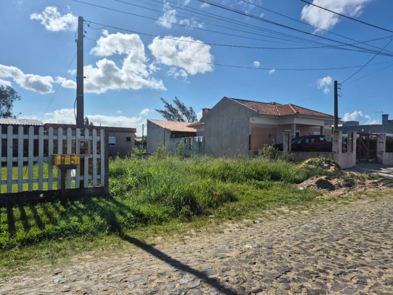 Foto 5 de 7: Terreno em leilão em Capão Da Canoa - RS, bairro Praia Atlântida Sul — LOTE 001 TERRENO URBANO EM ATLÂNTIDA SUL - LITORAL