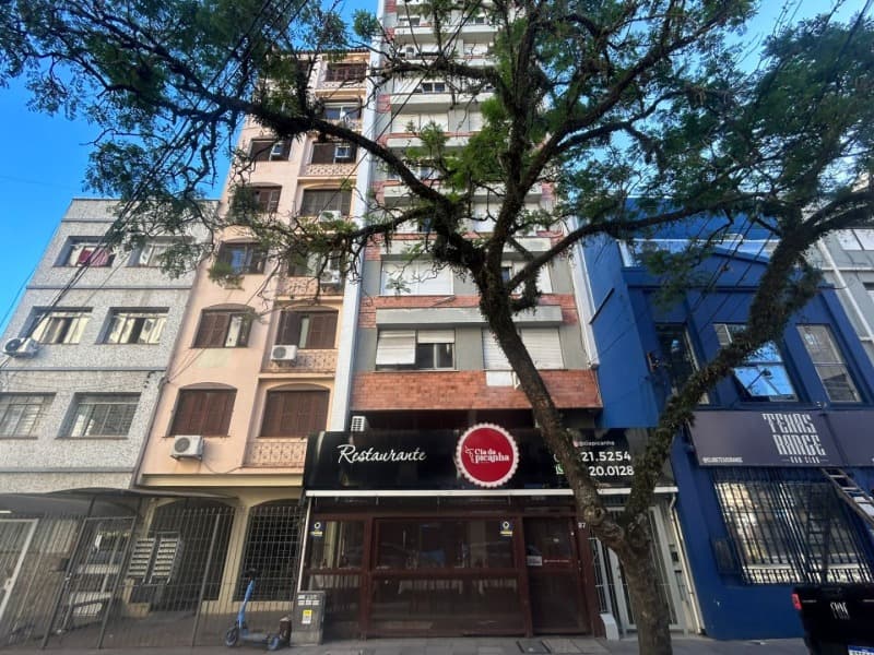 Foto 1 de 4: Apartamento em leilão em Porto Alegre - RS, bairro Centro — LOTE 001 APARTAMENTO (DESOCUPADO) NA RUA GENERAL LIMA E SILVA NO BAIRRO CENTRO