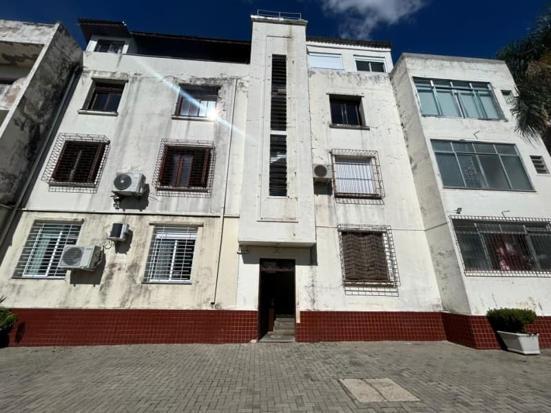 Foto 2 de 5: Apartamento em leilão em Porto Alegre - RS, bairro Menino Deus — LOTE 001 COBERTURA (DESOCUPADA) NO BAIRRO MENINO DEUS