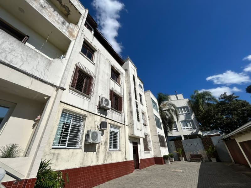 Foto 4 de 5: Apartamento em leilão em Porto Alegre - RS, bairro Menino Deus — LOTE 001 COBERTURA (DESOCUPADA) NO BAIRRO MENINO DEUS
