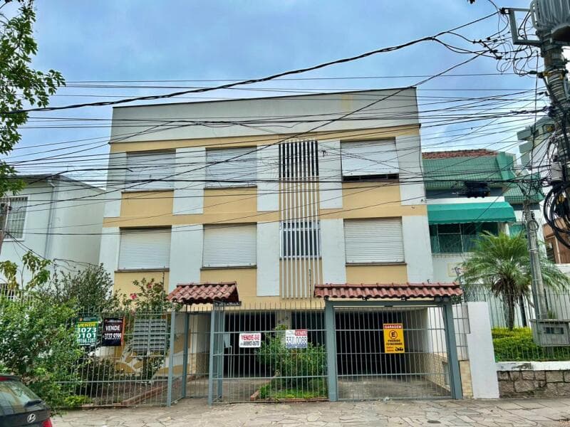 Foto 1 de 6: Apartamento em leilão em Porto Alegre - RS, bairro Partenon — LOTE 001 APARTAMENTO COM BOX NO BAIRRO SANTANA