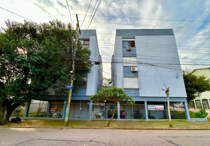 Foto 2 de 6: Apartamento em leilão em Porto Alegre - RS, bairro Vila Bom Jesus — LOTE 001 APARTAMENTO A UMA QUADRA DA RUA PROF. CRISTIANO FISCHER