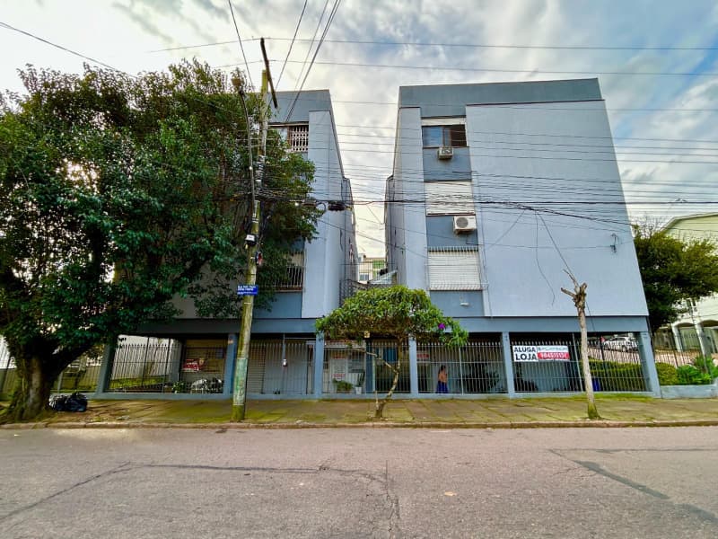 Foto 5 de 6: Apartamento em leilão em Porto Alegre - RS, bairro Vila Bom Jesus — LOTE 001 APARTAMENTO A UMA QUADRA DA RUA PROF. CRISTIANO FISCHER