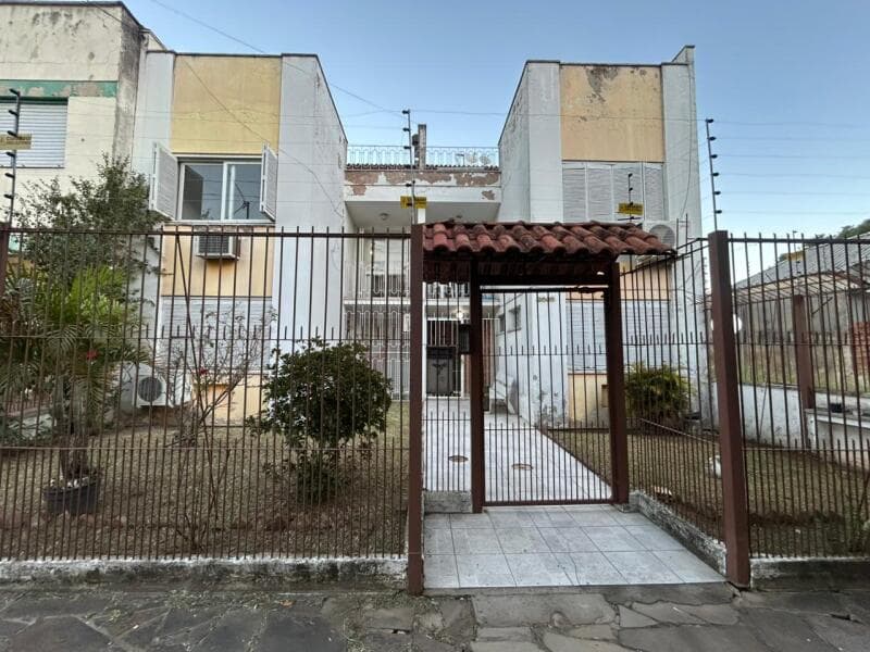 Foto 1 de 7: Apartamento em leilão em Porto Alegre - RS, bairro Tristeza — LOTE 001 APARTAMENTO (DESOCUPADO) NO BAIRRO TRISTEZA