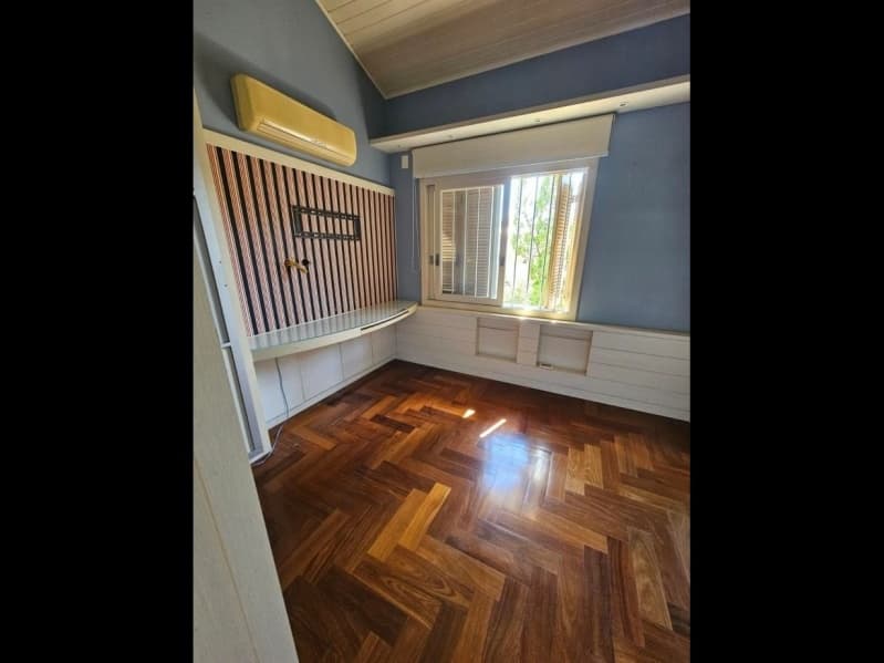Foto 8 de 25: Casa em leilão em Porto Alegre - RS, bairro Teresópolis — LOTE 001 EXCELENTE CASA NO BAIRRO TERESÓPOLIS