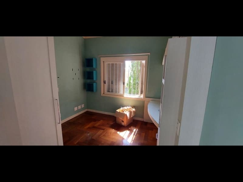 Foto 15 de 25: Casa em leilão em Porto Alegre - RS, bairro Teresópolis — LOTE 001 EXCELENTE CASA NO BAIRRO TERESÓPOLIS