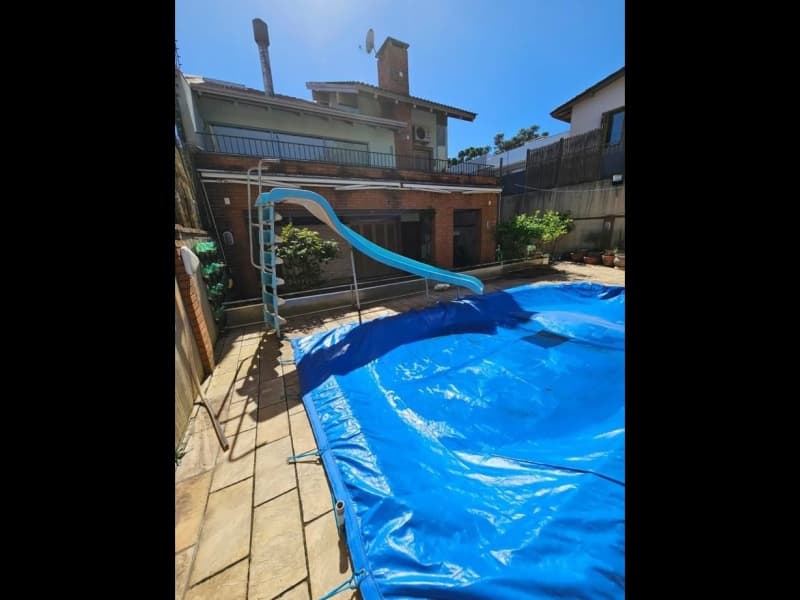 Foto 23 de 25: Casa em leilão em Porto Alegre - RS, bairro Teresópolis — LOTE 001 EXCELENTE CASA NO BAIRRO TERESÓPOLIS