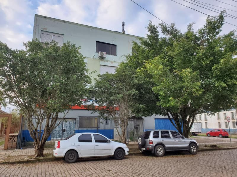 Foto 2 de 3: Comercial em leilão em Porto Alegre - RS, bairro São Geraldo — LOTE 001 LOJA NO BAIRRO SÃO GERALDO EM PORTO ALEGRE/RS