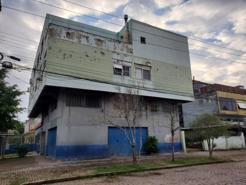Foto 3 de 3: Comercial em leilão em Porto Alegre - RS, bairro São Geraldo — LOTE 001 LOJA NO BAIRRO SÃO GERALDO EM PORTO ALEGRE/RS