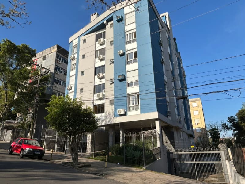 Foto 2 de 7: Apartamento em leilão em Porto Alegre - RS, bairro Vila Bom Jesus — LOTE 001 COBERTURA COM DUAS VAGAS DE ESTACIONAMENTO NO BAIRRO VILA BOM JESUS