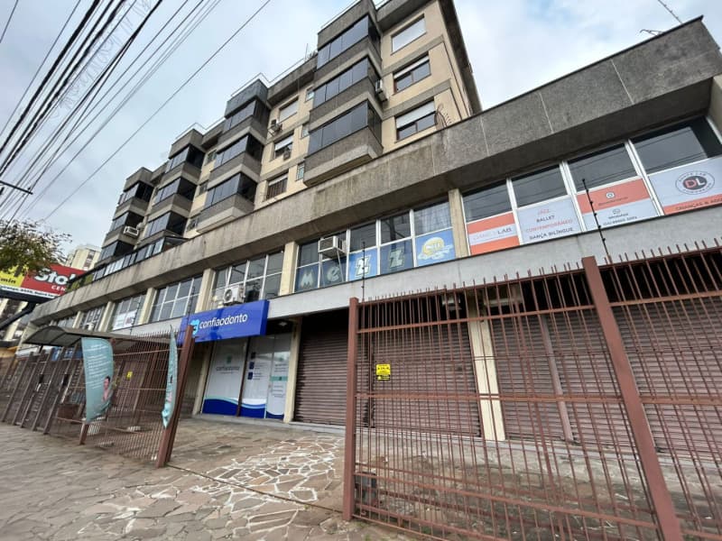 Foto 3 de 7: Comercial em leilão em Porto Alegre - RS, bairro Partenon — LOTE 001 SALA (DESOCUPADA) NA AVENIDA IPIRANGA NO BAIRRO PARTENON
