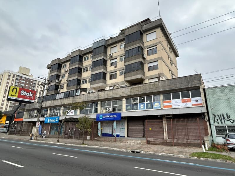 Foto 6 de 7: Comercial em leilão em Porto Alegre - RS, bairro Partenon — LOTE 001 SALA (DESOCUPADA) NA AVENIDA IPIRANGA NO BAIRRO PARTENON