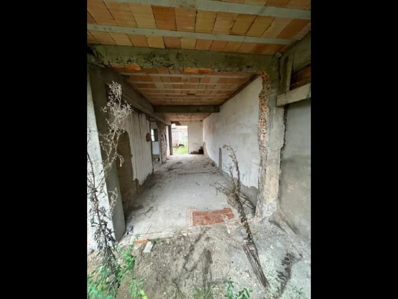 Foto 10 de 16: Terreno em leilão em Alvorada - RS — LOTE 001 TERRENO (COM CONSTRUÇÃO INACABADA) NO LOTEAMENTO ALGARVE EM ALVORADA / RS