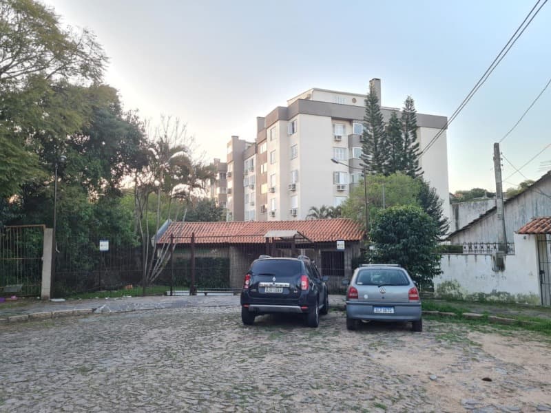 Foto 3 de 6: Vaga de Garagem em leilão em Porto Alegre - RS, bairro Cristal — LOTE 001 ESTACIONAMENTO NO BAIRRO CRISTAL