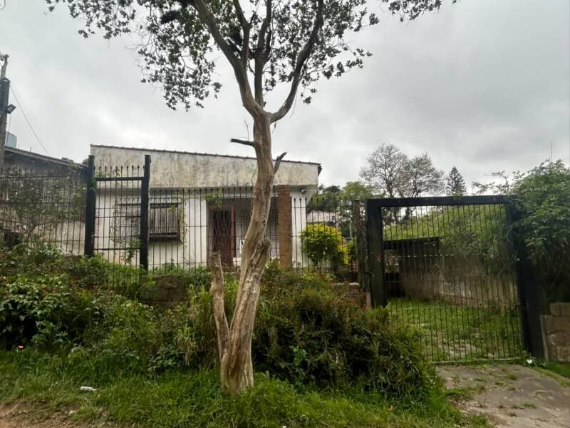 Foto 5 de 5: Casa em leilão em Porto Alegre - RS, bairro Glória — LOTE 001 CASA NO BAIRRO GLÓRIA