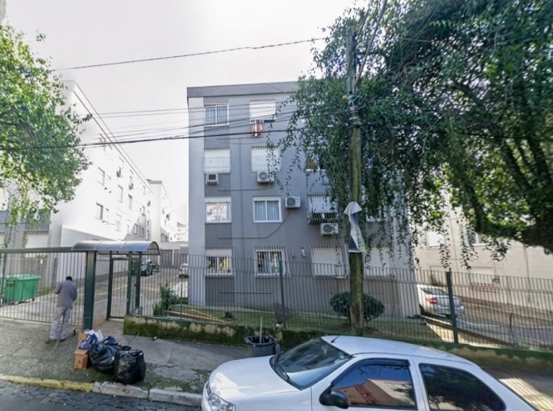 Apartamento em leilão em Porto Alegre - RS, bairro Jardim Dona Leopoldina — LOTE 001 APARTAMENTO NO BAIRRO JARDIM DONA LEOPOLDINA EM PORTO ALEGRE/RS