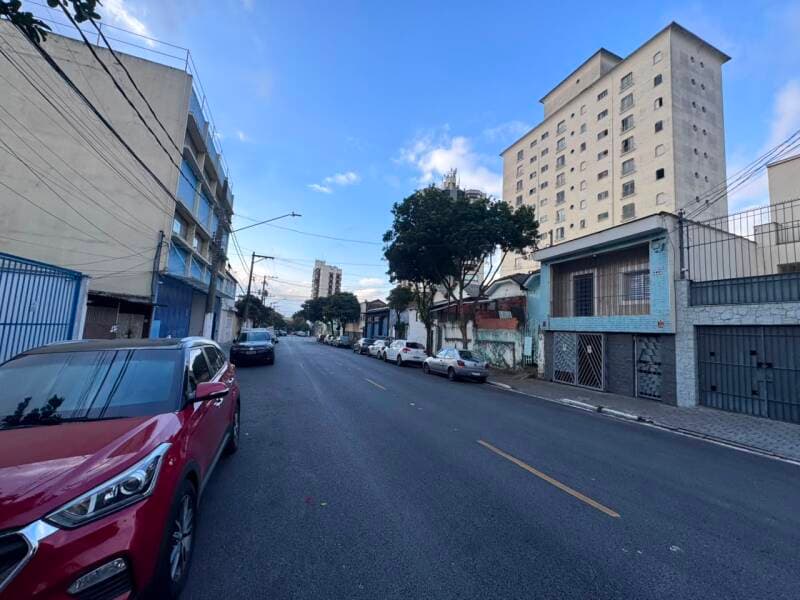 Foto 4 de 9: Casa em leilão em São Paulo - SP, bairro Vila Bertioga — LOTE 001 IMÓVEL - CASA - A.T. 400,00m² - A.C. 170,00m² - MOOCA/ SP