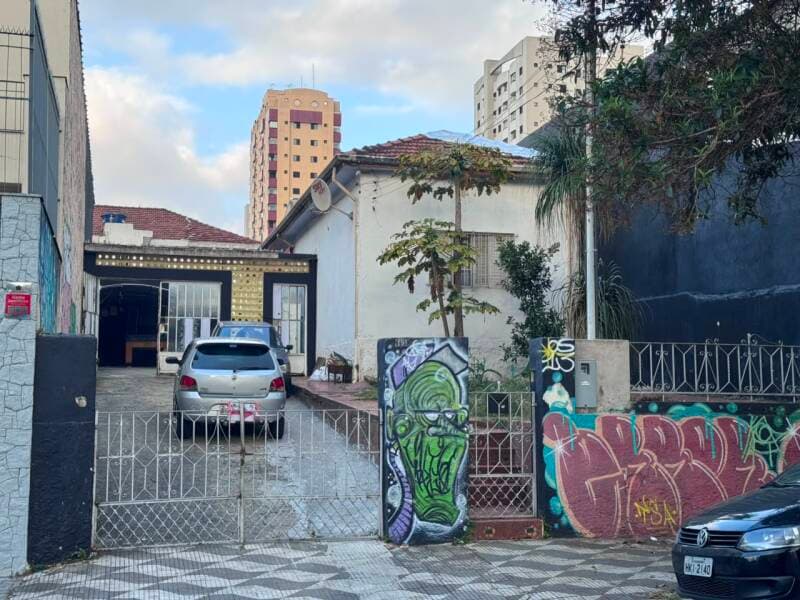 Foto 7 de 9: Casa em leilão em São Paulo - SP, bairro Vila Bertioga — LOTE 001 IMÓVEL - CASA - A.T. 400,00m² - A.C. 170,00m² - MOOCA/ SP