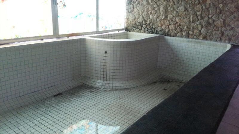 Foto 18 de 29: Apartamento em leilão em Guarujá - SP — LOTE 001 LEILÃO JUDICIAL - Apto. de 160,10 m², Ed. Solar dos Palmares - Enseada, Guarujá/SP