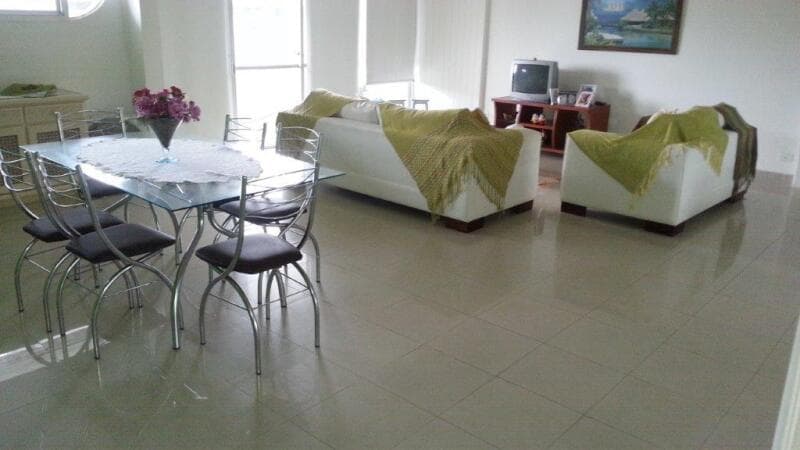 Foto 20 de 29: Apartamento em leilão em Guarujá - SP — LOTE 001 LEILÃO JUDICIAL - Apto. de 160,10 m², Ed. Solar dos Palmares - Enseada, Guarujá/SP