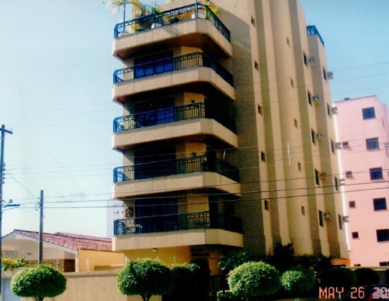 Foto 2 de 26: Apartamento em leilão em Guarujá - SP — LOTE 001 LEILÃO JUDICIAL - Direitos sob. Apto. de 121,33 m², Ed. Costa Esmeralda - Enseada, Guarujá