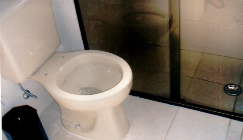 Foto 25 de 26: Apartamento em leilão em Guarujá - SP — LOTE 001 LEILÃO JUDICIAL - Direitos sob. Apto. de 121,33 m², Ed. Costa Esmeralda - Enseada, Guarujá