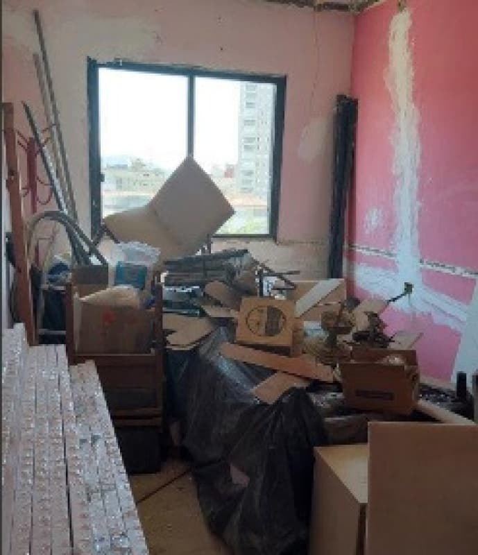 Foto 11 de 13: Apartamento em leilão em Guarujá - SP — LOTE 001 LEILÃO JUDICIAL - Direitos sob. Apto. de 224,22 m², Ed. Hermon - Lot. João Batista Julião,