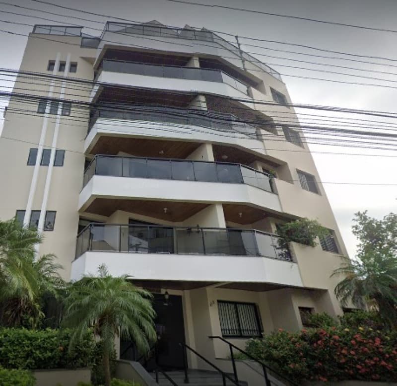 Foto 1 de 12: Apartamento em leilão em Guarujá - SP — LOTE 001 LEILÃO JUDICIAL - Apto. de cobertura de 106,99 m², Ed. Puerto San Julian - Lot. Joao Batist
