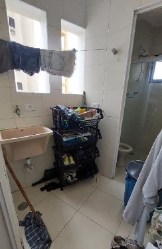 Foto 2 de 12: Apartamento em leilão em Guarujá - SP — LOTE 001 LEILÃO JUDICIAL - Apto. de cobertura de 106,99 m², Ed. Puerto San Julian - Lot. Joao Batist
