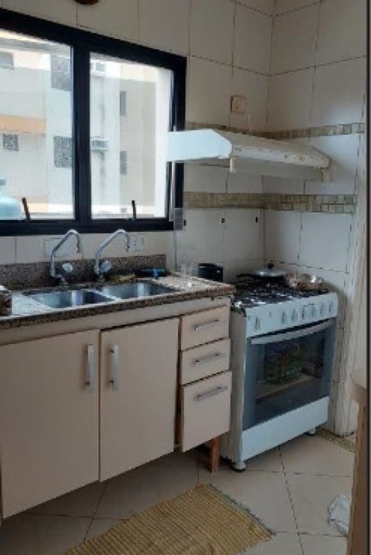 Foto 5 de 12: Apartamento em leilão em Guarujá - SP — LOTE 001 LEILÃO JUDICIAL - Apto. de cobertura de 106,99 m², Ed. Puerto San Julian - Lot. Joao Batist