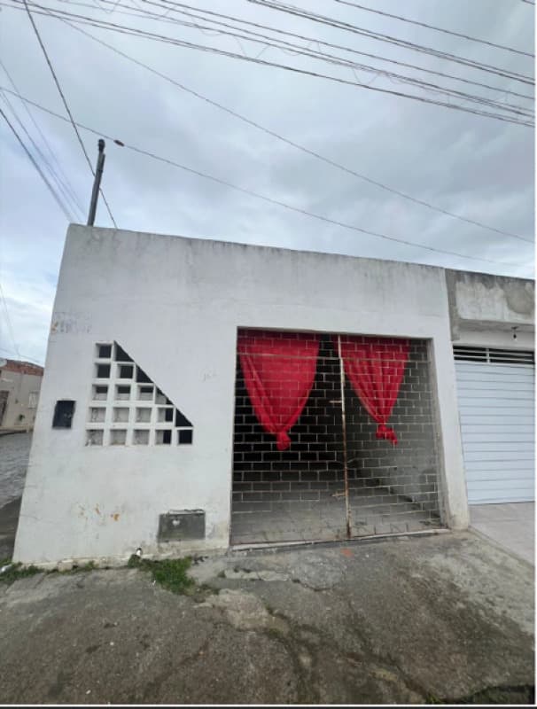 Imóvel em leilão em Itabaiana - SE — LOTE 001 01 (um) imóvel residencial situado na Rua Manoel Serafim de Santana, nº 166, Bairro São Cri