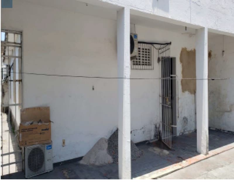Foto 2 de 2: Comercial em leilão em Aracaju - SE — LOTE 001 01 (um) imóvel comercial localizado na Avenida Beira Mar.