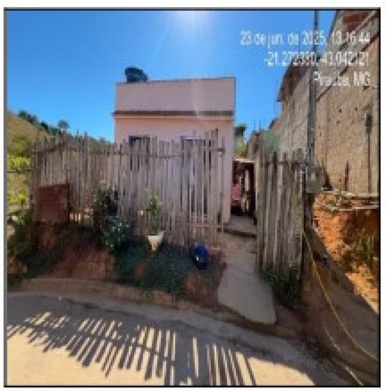 Casa em leilão em Piraúba - MG — LOTE 141 CASA EM PIRAUBA/MG - DESCONTO DE 40,74% DO VALOR DE AVALIAÇÃO