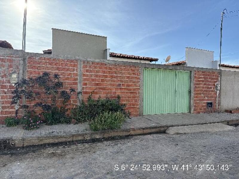 Casa em leilão em Valença Do Piauí - PI — LOTE 213 CASA EM VALENCA DO PIAUI/PI - DESCONTO DE 42,07% DO VALOR DE AVALIAÇÃO