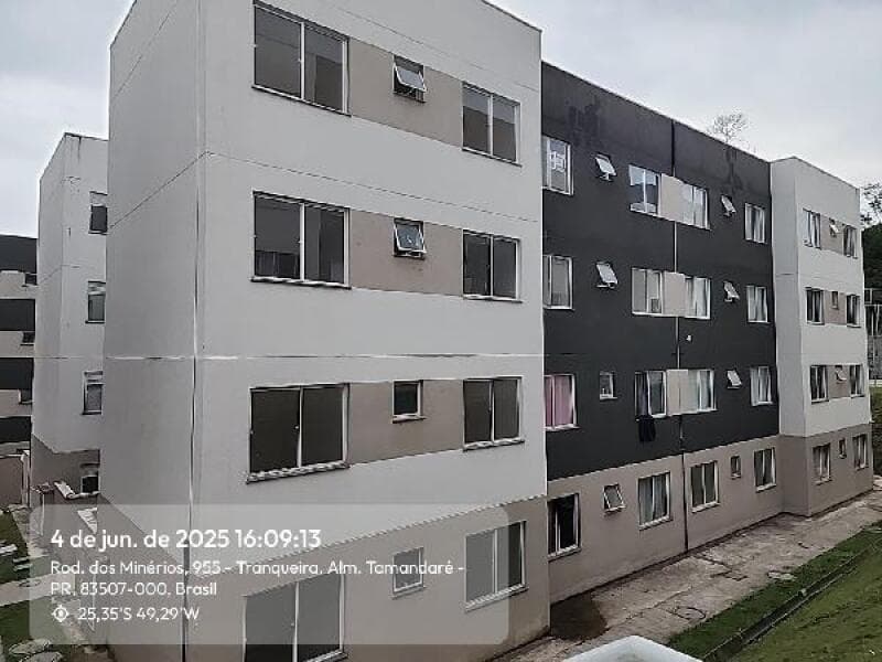 Apartamento em leilão em Almirante Tamandaré - PR — LOTE 215 APARTAMENTO EM ALMIRANTE TAMANDARE/PR - DESCONTO DE 40,74% DO VALOR DE AVALIAÇÃO