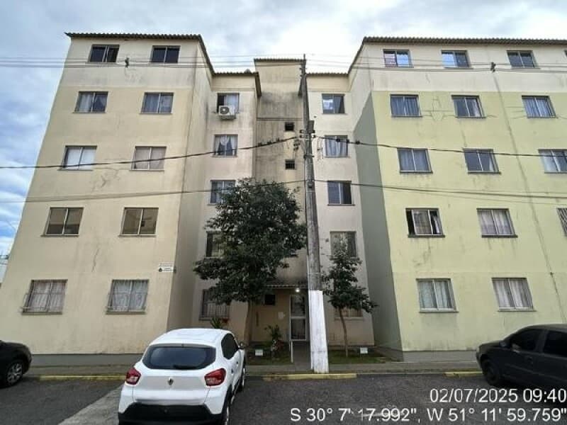 Apartamento em leilão em Porto Alegre - RS — LOTE 384 APARTAMENTO EM PORTO ALEGRE/RS - DESCONTO DE 42,85% DO VALOR DE AVALIAÇÃO