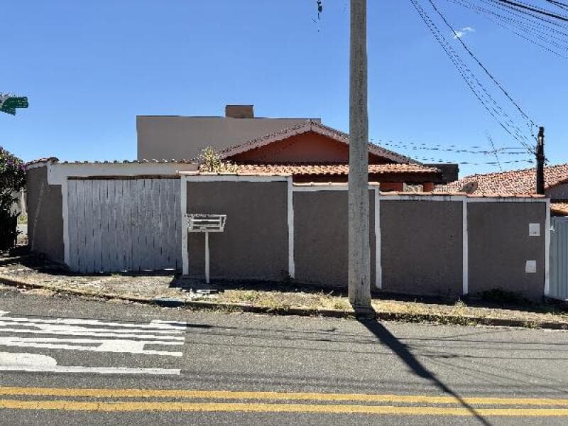 Casa em leilão em Paulínia - SP — LOTE 440 CASA EM PAULINIA/SP - DESCONTO DE 36,26% DO VALOR DE AVALIAÇÃO