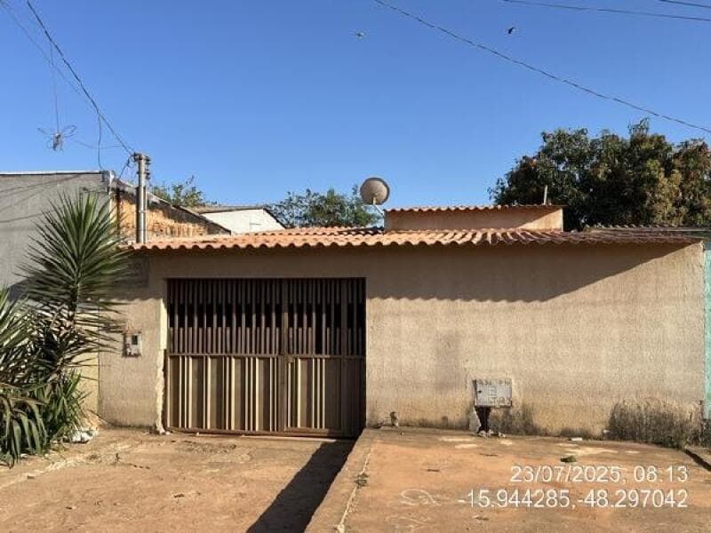 Casa em leilão em Santo Antônio Do Descoberto - GO — LOTE 112 CASA EM SANTO ANTONIO DO DESCOBERTO/GO - DESCONTO DE 38,95% DO VALOR DE AVALIAÇÃO