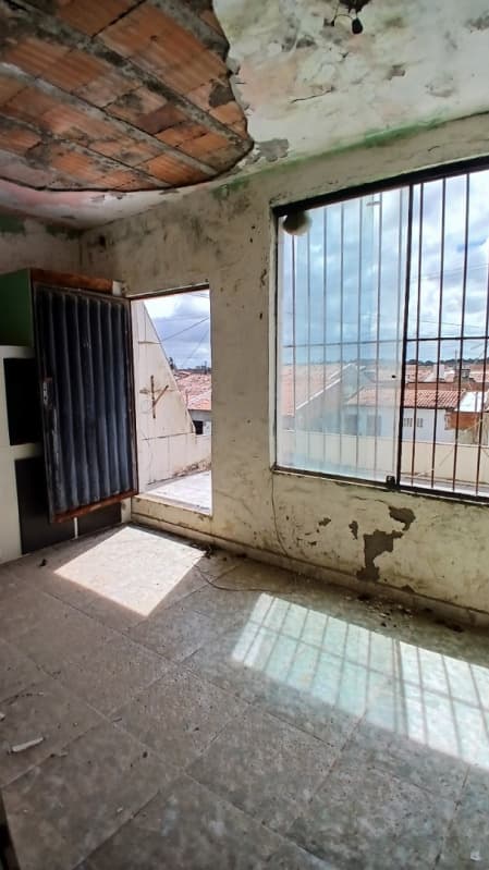 Foto 35 de 39: Casa em leilão em Nossa Senhora Do Socorro - SE — LOTE 001 01 (UM) IMÓVEL RESIDENCIAL NA CIDADE DE NOSSA SENHORA DO SOCORRO/SE