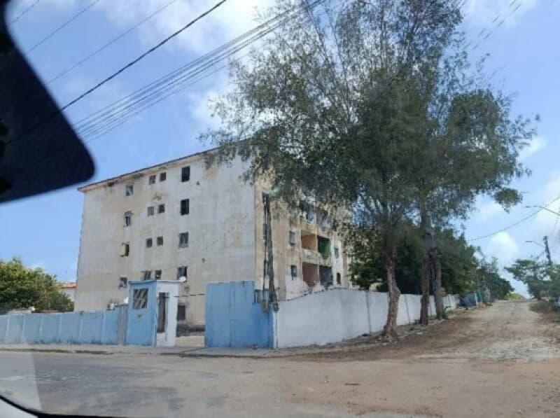 Foto 1 de 3: Apartamento em leilão em Aquiraz - CE, bairro Alto da Prainha — LOTE 005 CEARÁ - AQUIRAZ/CE - APARTAMENTO