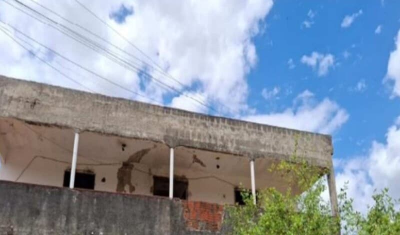 Foto 1 de 3: Casa em leilão em Quixeramobim - CE — LOTE 030 CEARÁ - QUIXERAMOBIM/CE - CASA RESIDENCIAL