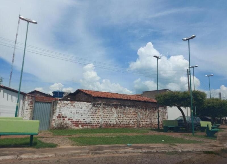 Foto 1 de 3: Casa em leilão em Imperatriz - MA, bairro Jardim Planalto — LOTE 037 MARANHÃO - IMPERATRIZ/MA - CASA RESIDENCIAL