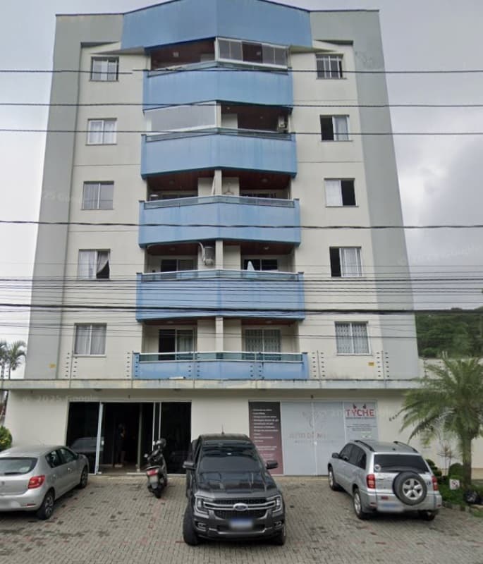 Apartamento em leilão em Joinville - SC, bairro Saguaçú — LOTE 001 Apartamento 601, do Condomínio The Blue Residence, localizado na cobertura, situado à Rua P