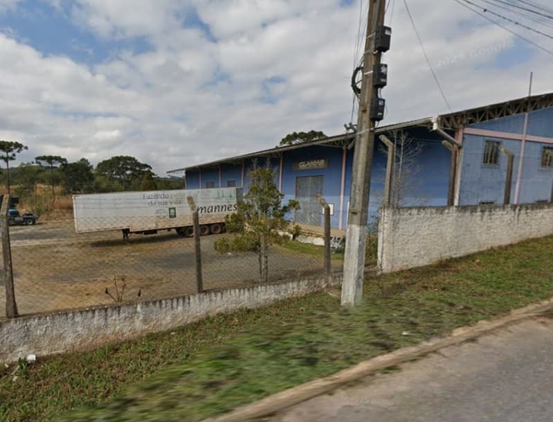 Foto 2 de 3: Comercial em leilão em Rio Negrinho - SC, bairro Industrial Norte — LOTE 001 Imóvel composto por terreno urbano de 8.000 m² (oito mil metros quadrados), cuja descrição