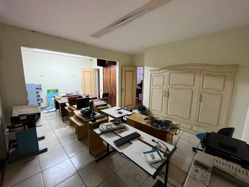 Foto 24 de 27: Terreno em leilão em Pelotas - RS — LOTE 002 Imóvel localizado à Rua Gonçalves Chaves nº 771
