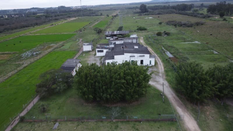 Foto 5 de 10: Comercial em leilão em Pelotas - RS — LOTE 001 Imóvel Industrial na Estrada Passo do Salso