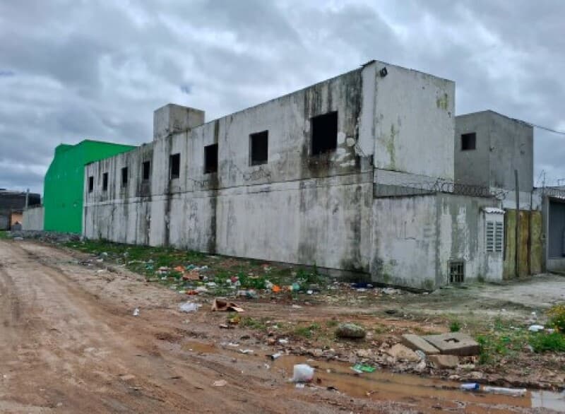 Foto 2 de 7: Terreno em leilão em Pelotas - RS — LOTE 001 Imovel com 16 unidades habitacionais na Rua Guilherme Echenique